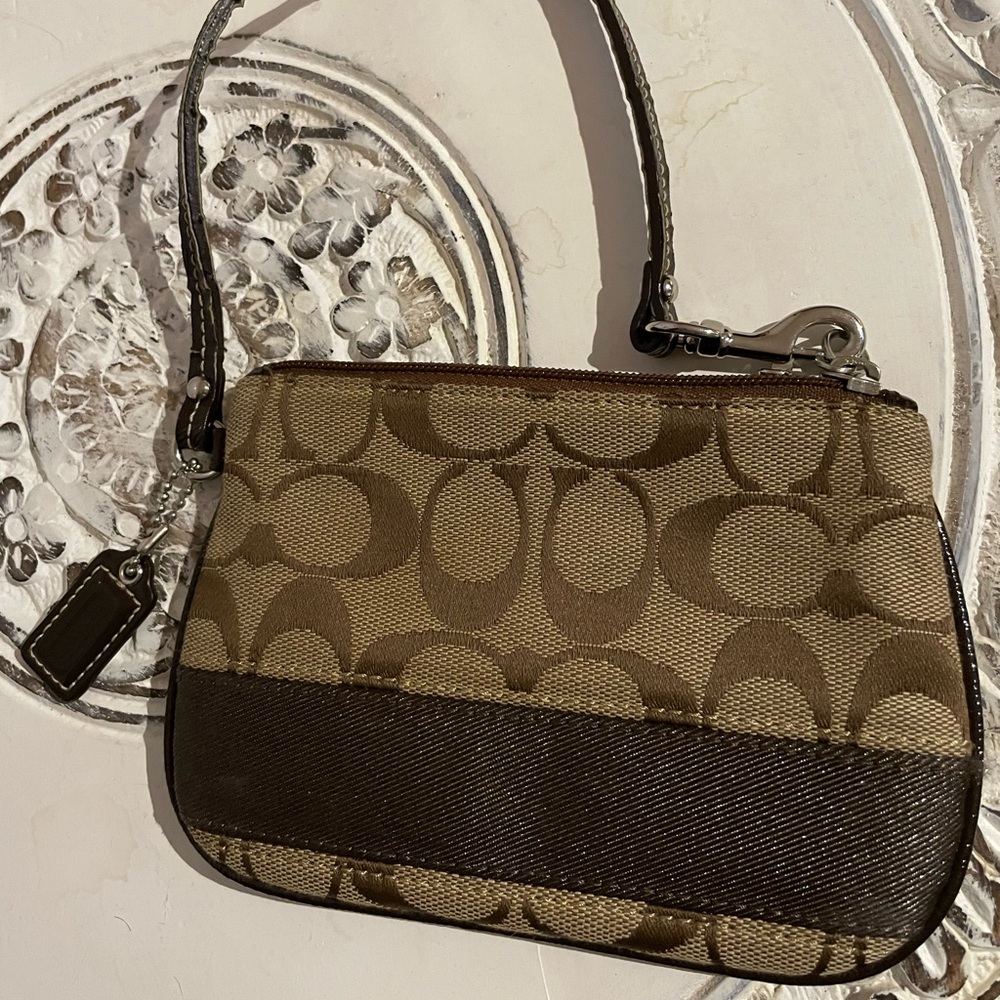 Coach Mini Wrislet - Picture 2 of 3